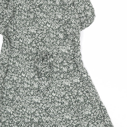 Urban Outfitters Womens Green Floral Viscose Sheath Size XS Collared Button