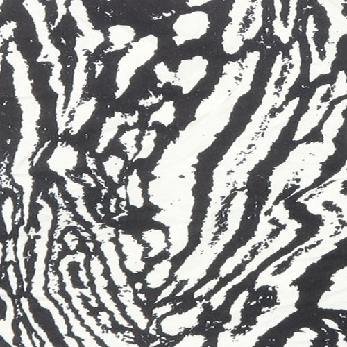 Topshop Womens Black Animal Print Cotton Cropped T-Shirt Size XS Round Neck