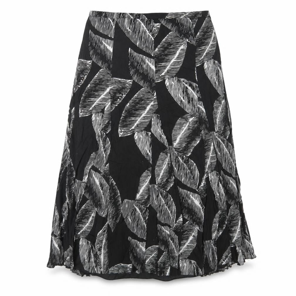 Front view of Gerry Weber women’s black geometric cotton swing skirt, size UK 16, zip - leaf pattern