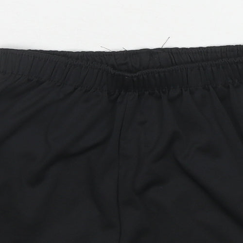 Umbro Boys Black Polyester Sweat Shorts Size 4-5 Years Regular - West Ham United