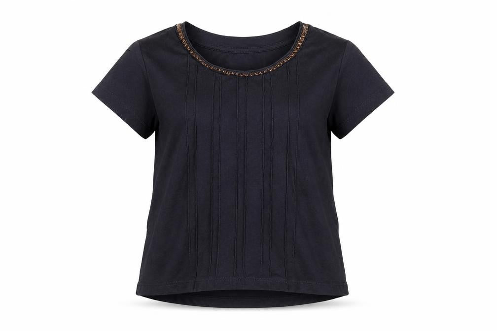 Front view of Gap girls’ grey cotton basic t-shirt, size 6-7, years round neck pullover
