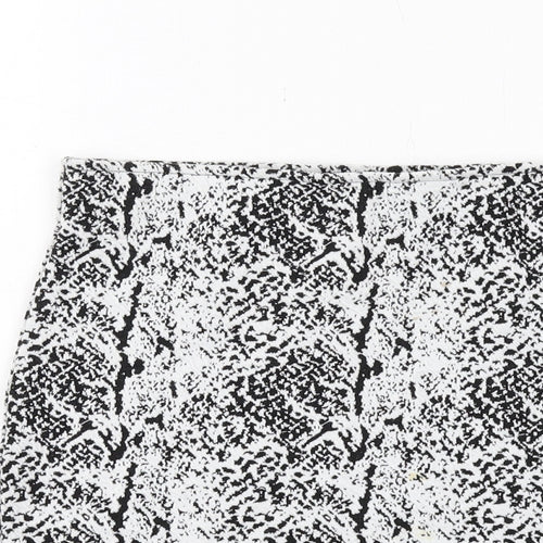 H&M Womens White Animal Print Polyester Straight & Pencil Skirt Size S - Snakeskin pattern