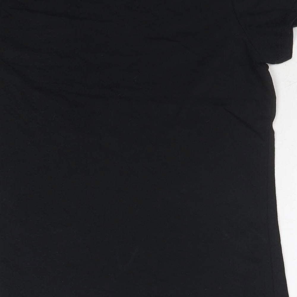 The Addams Family Womens Black Cotton Basic T-Shirt Size M Round Neck - On Wednesday We Wear Black