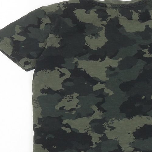 NEXT Boys Green Camouflage 100% Cotton Basic T-Shirt Size 5 Years Crew Neck Pullover - Dinosaur