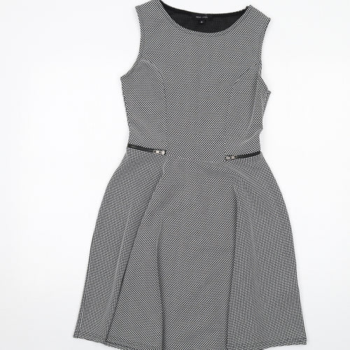 New Look Womens Black Geometric Polyester Skater Dress Size 10 Round Neck Pullover