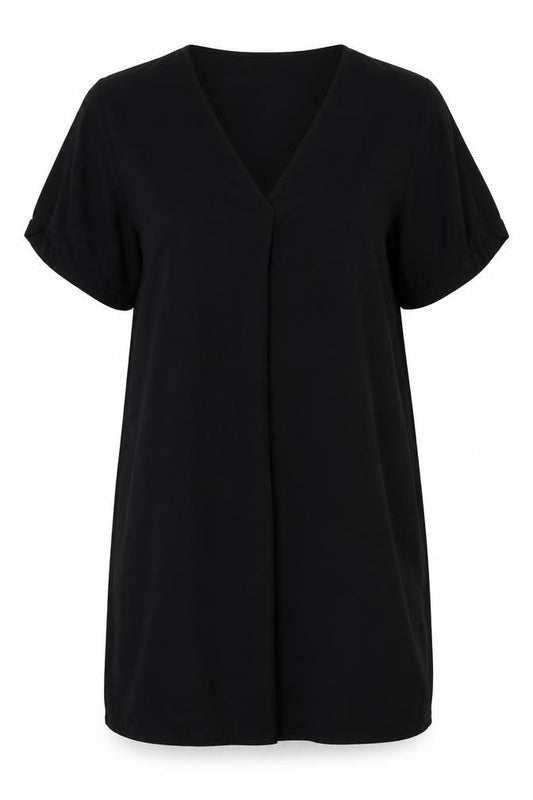 Front view of New Look women’s black viscose a-line, size UK 12, v-neck pullover