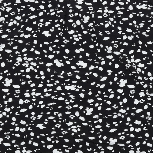 M&Co Womens Black Geometric Polyester Basic Button-Up Size 12 Round Neck