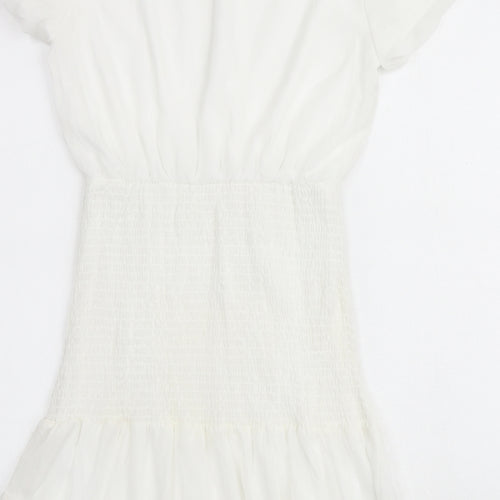 Voyelles Womens White Polyester Mini Size M Round Neck Button