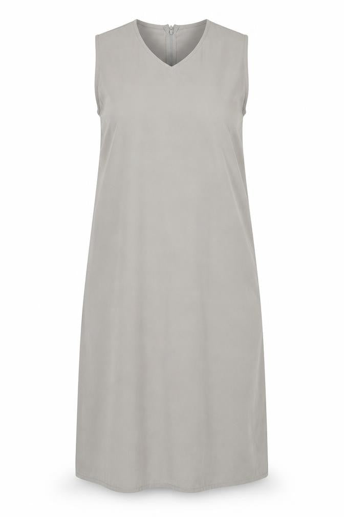 Front view of Cave women’s grey polyester a-line, size XL, v-neck zip