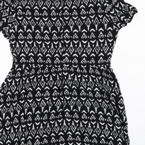 H&M Womens Black Geometric Viscose A-Line Size 8 Round Neck Pullover