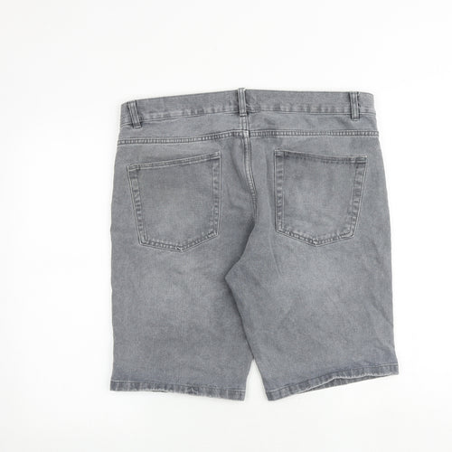New Look Mens Grey Cotton Bermuda Shorts Size 34 in Regular Zip