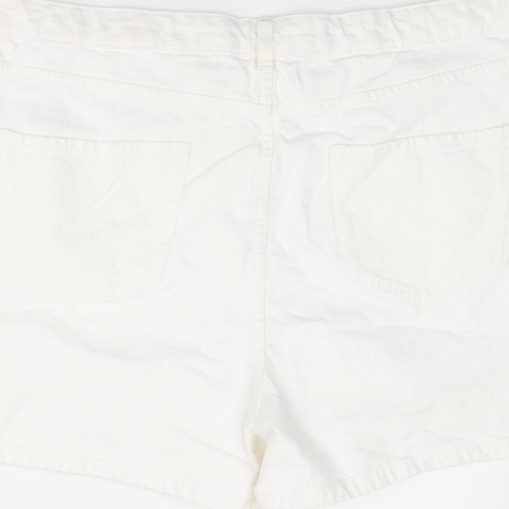 Marks and Spencer Womens White Cotton Mom Shorts Size 20 Regular Zip