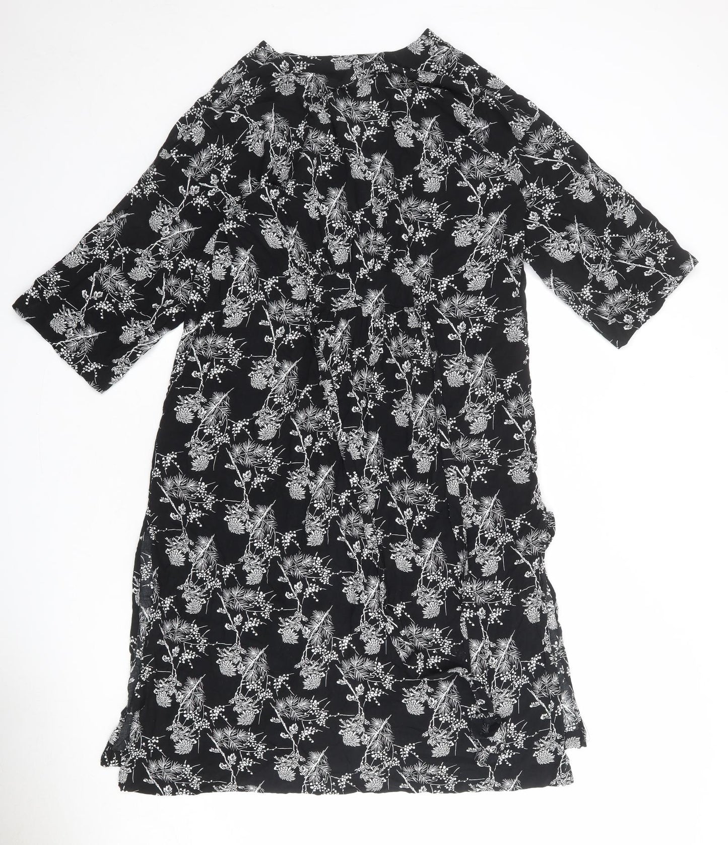 H&M Womens Black Geometric Polyester A-Line Size S V-Neck Button
