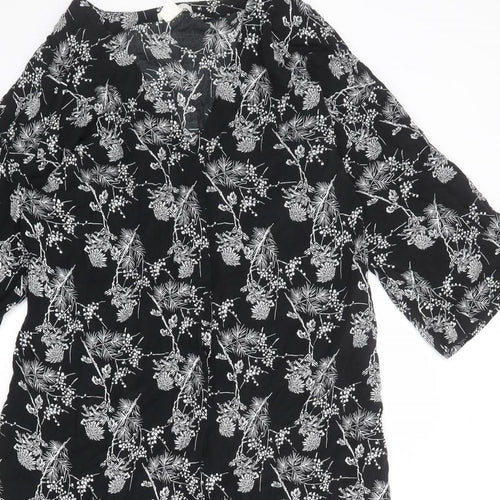 H&M Womens Black Geometric Polyester A-Line Size S V-Neck Button