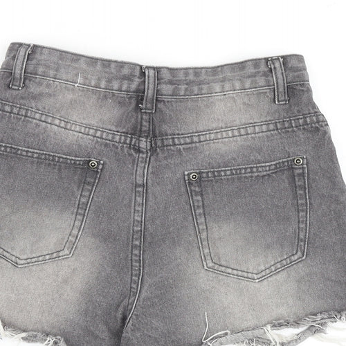 PRETTYLITTLETHING Womens Grey Cotton Boyfriend Shorts Size 6 Regular Zip - Distressed Look Raw Hems