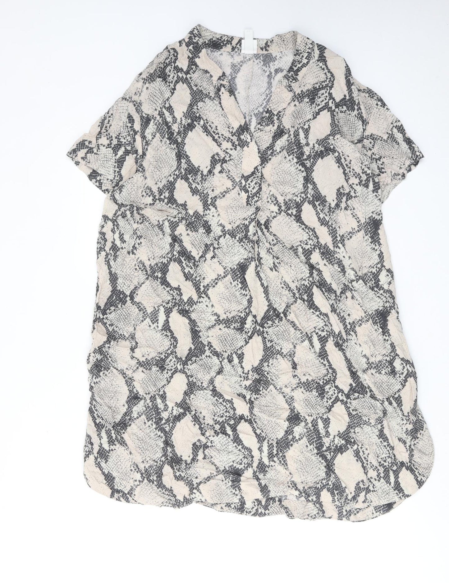 H&M Womens Beige Animal Print Viscose A-Line Size M V-Neck Pullover - Snakeskin pattern