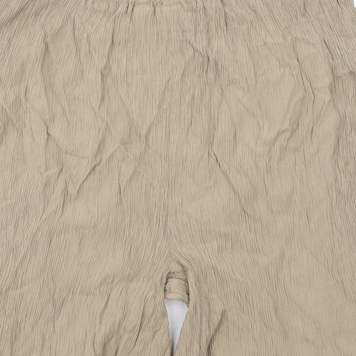 Bonmarché Womens Beige Viscose Bermuda Shorts Size 24 Regular Pull On - Belted