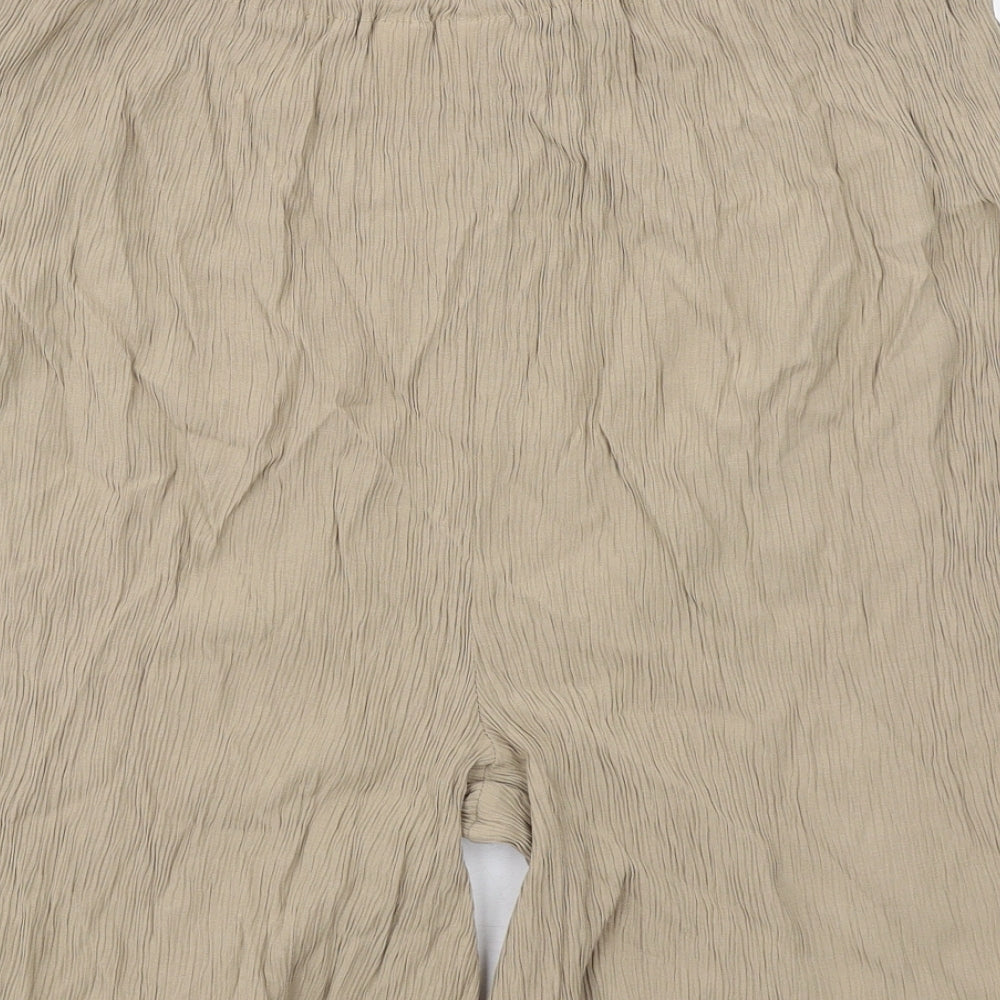Bonmarché Womens Beige Viscose Bermuda Shorts Size 24 Regular Pull On - Belted