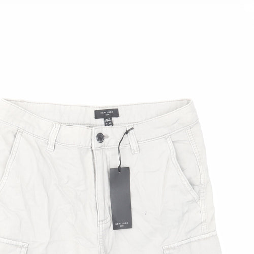 New Look Mens Grey Cotton Cargo Shorts Size 30 in L8 in Regular Zip