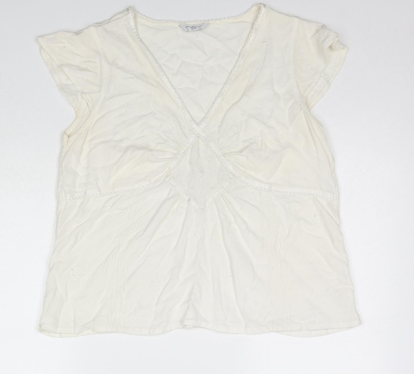 New Look Womens White Viscose Basic T-Shirt Size 18 V-Neck
