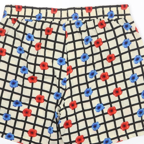 VERO MODA Womens Multicoloured Check Polyester Basic Shorts Size M L5 in Regular Pull On - Floral Print