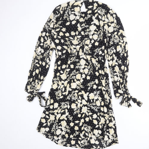 H&M Womens Black Floral Viscose A-Line Size M Round Neck Button