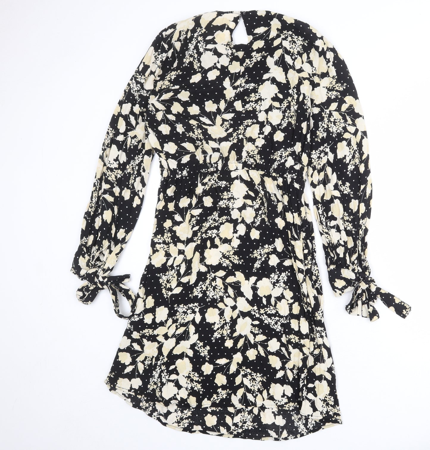 H&M Womens Black Floral Viscose A-Line Size M Round Neck Button