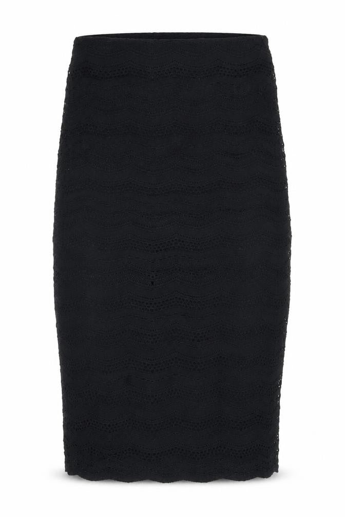 Front view of River Island women’s black polyester bandage skirt, size UK 8