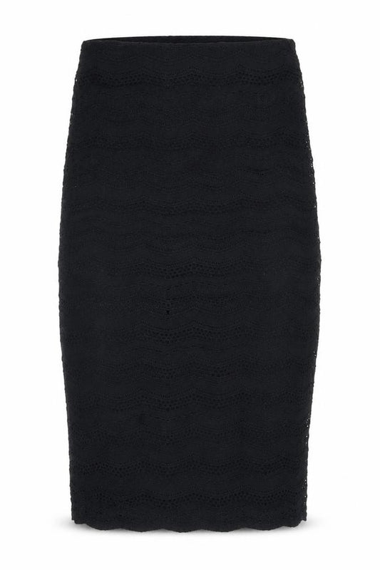 Front view of River Island women’s black polyester bandage skirt, size UK 8