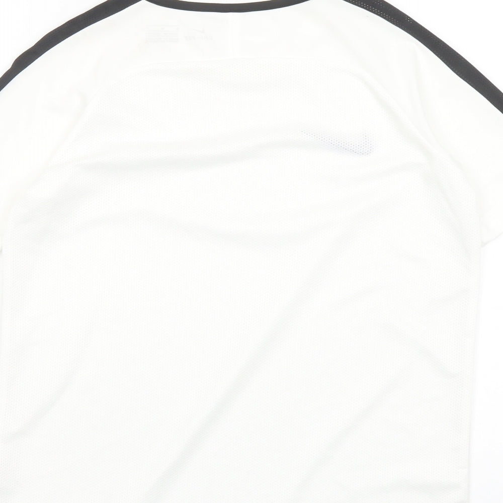 Nike Boys Ivory Polyester Pullover T-Shirt Size 10-11 Years Round Neck Pullover