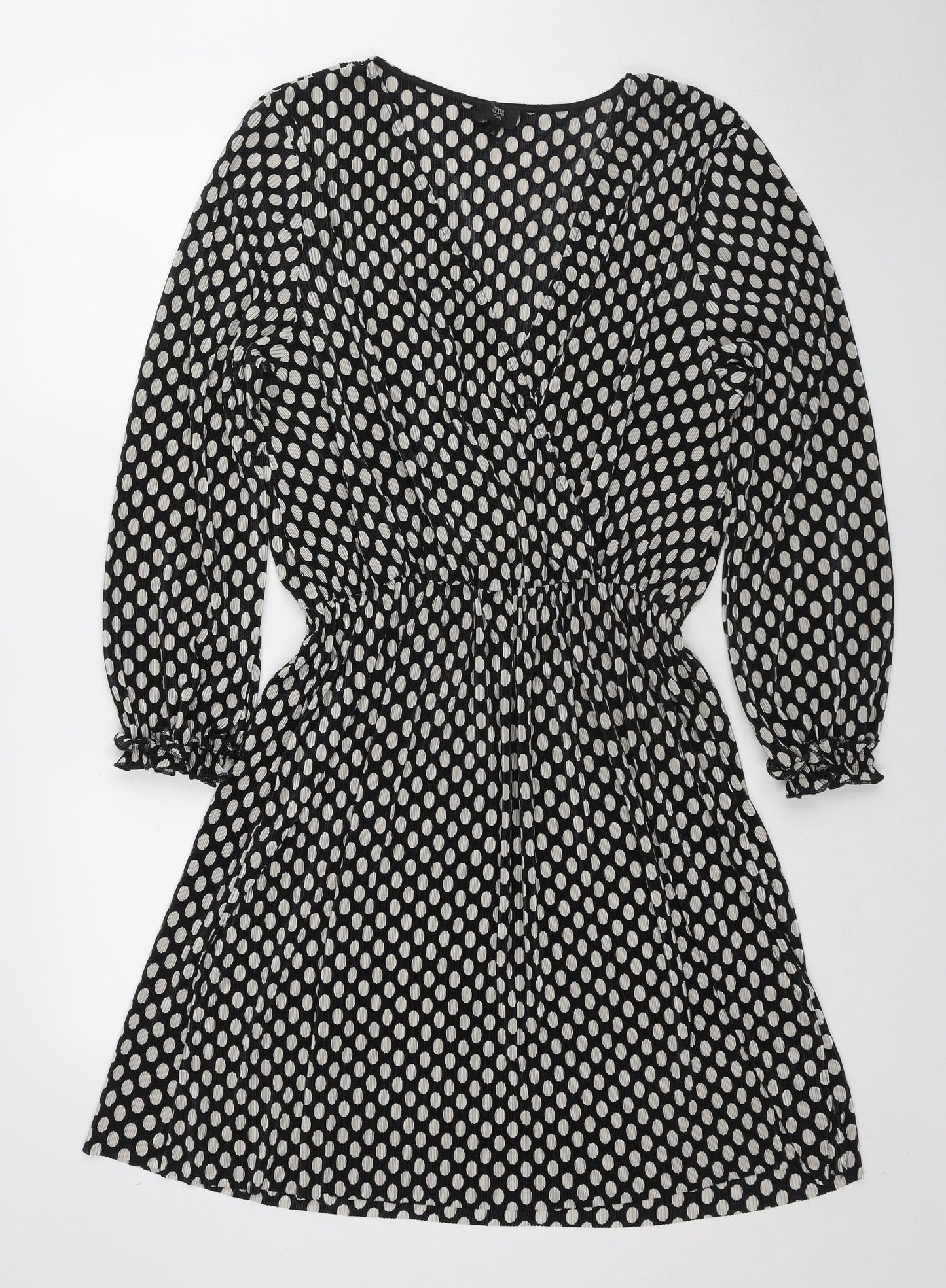 River Island Womens Black Polka Dot Polyester A-Line Size 22 V-Neck Pullover