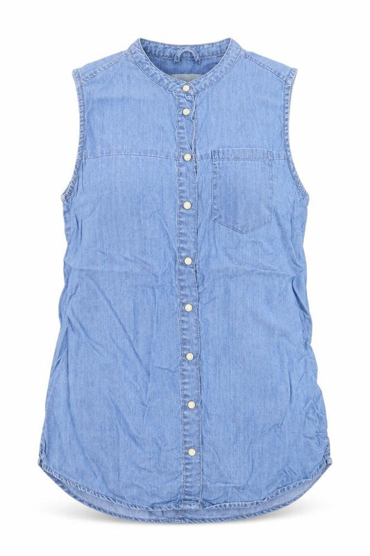 Front view of Denim & Co. women’s blue cotton basic button-up, size UK 8, round neck