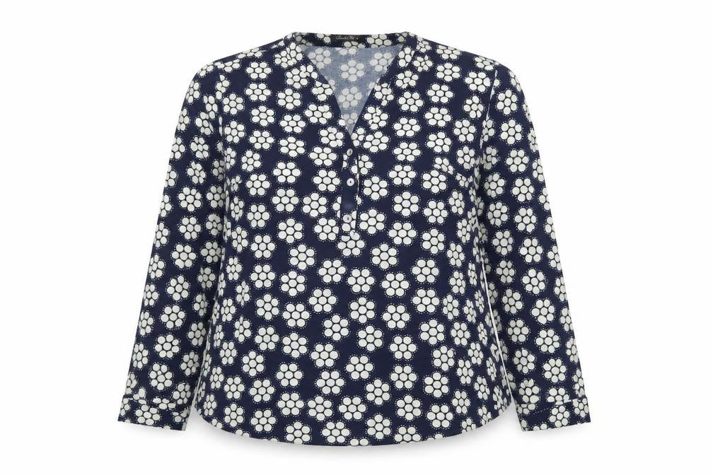 Front view of Sandra Wu women’s blue geometric polyester basic blouse, size UK 20, v-neck