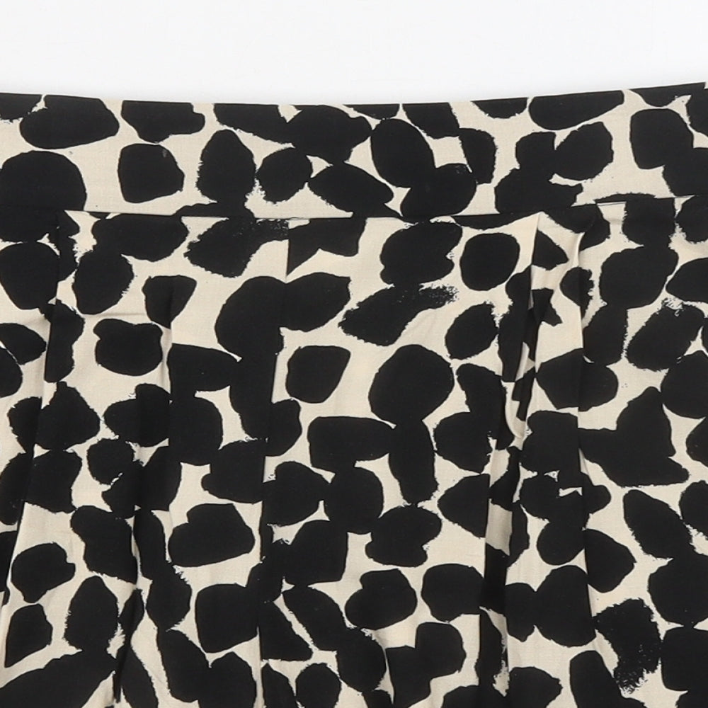 H&M Womens Black Geometric Viscose Basic Shorts Size 10 Regular Pull On