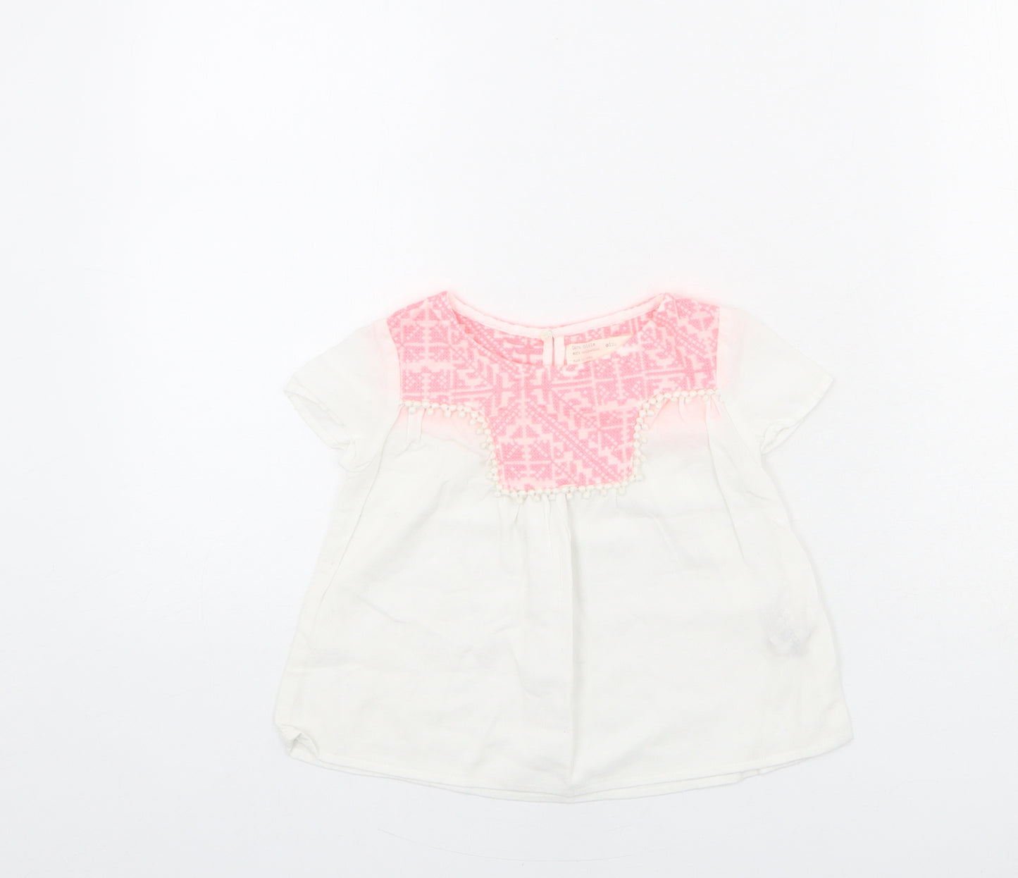 Zara Girls White Polyester Basic Blouse Size 4 Years Round Neck Button