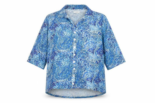 Front view of Bella di Note women’s blue geometric viscose basic button-up, size UK 14, collared