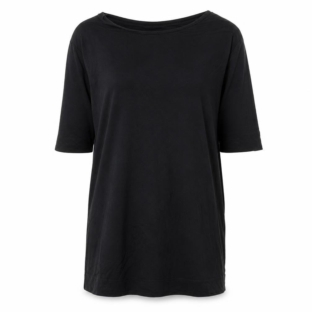 Front view of Peruvian Connection women’s black viscose basic t-shirt, size XS, round neck - side slits