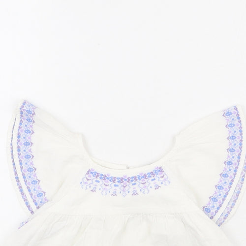Gap Girls White 100% Cotton Basic Blouse Size 3 Years Round Neck Button