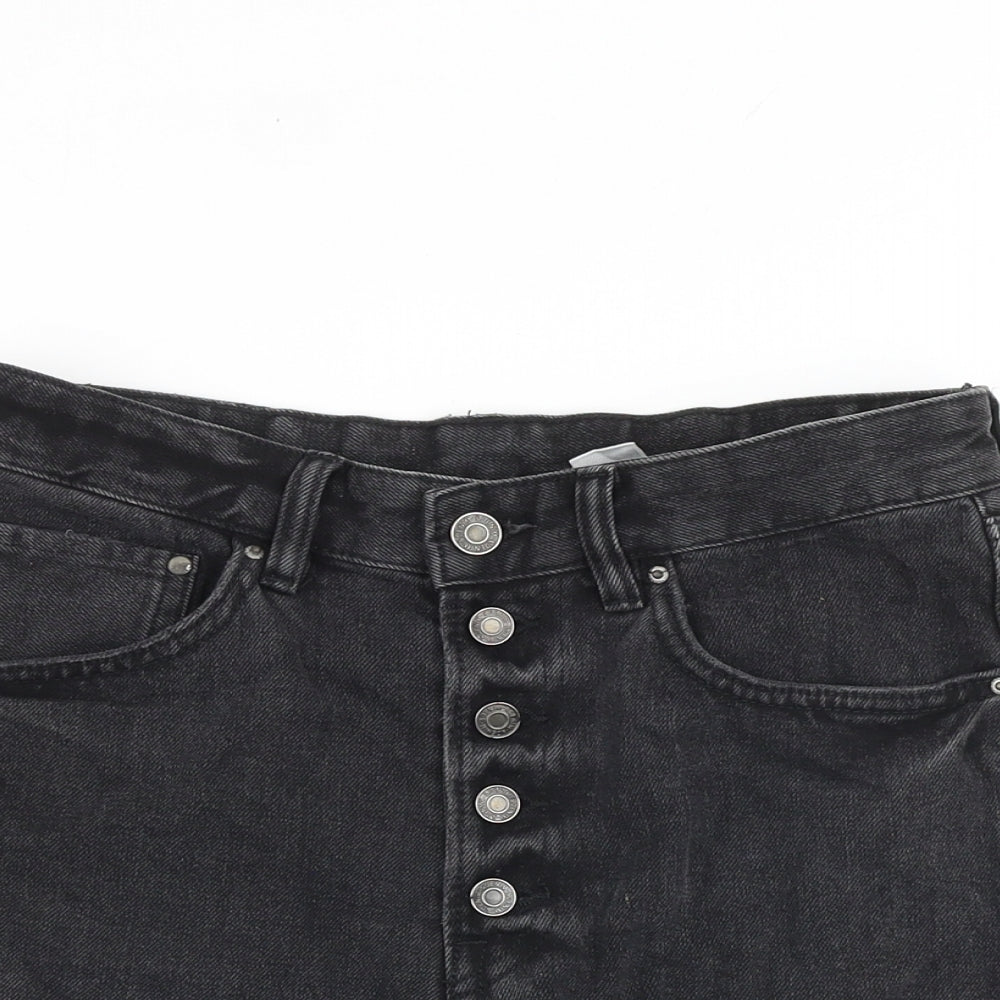 H&M Womens Black 100% Cotton Cut-Off Shorts Size 8 L3 in Regular Button