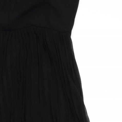Glamorous Womens Black Polyester A-Line Size 8 Round Neck Zip