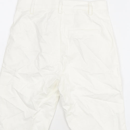 Marks and Spencer Womens White Cotton Chino Shorts Size 6 L11 in Regular Zip