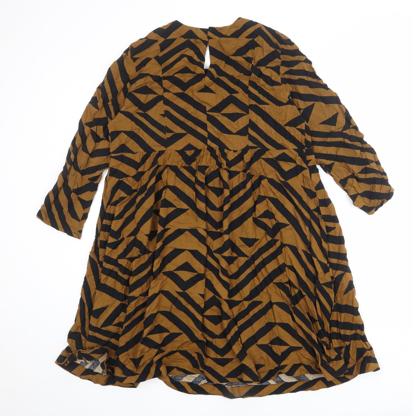 H&M Womens Brown Geometric Viscose Trapeze & Swing Size 14 Round Neck Button
