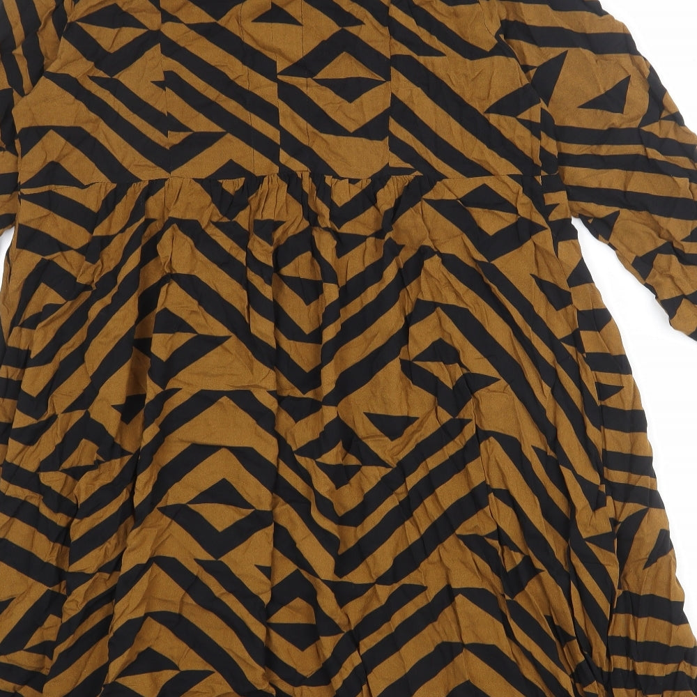 H&M Womens Brown Geometric Viscose Trapeze & Swing Size 14 Round Neck Button