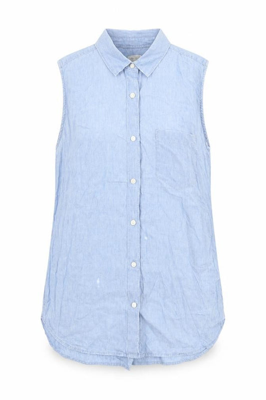Front view of Gap women’s blue 100% cotton basic button-up, size S, collared