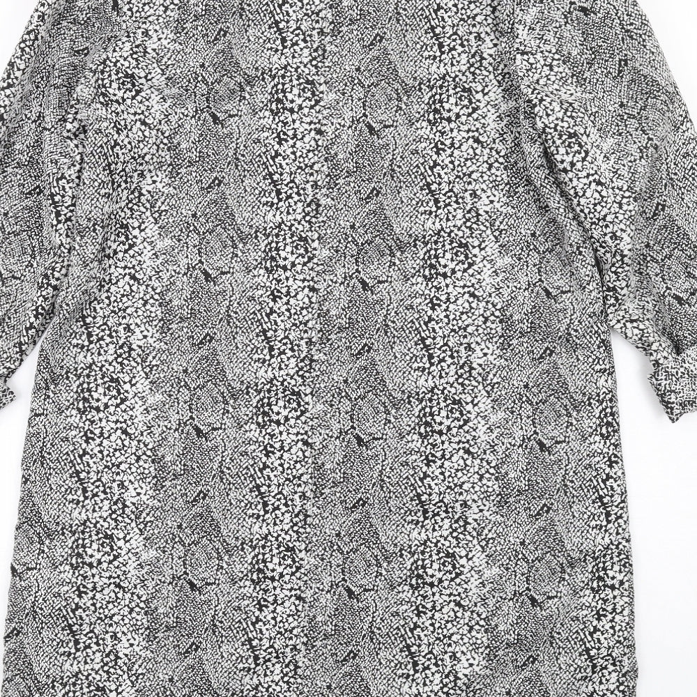 A&G Womens Black Geometric Rain Coat Coat Size 10 Snap