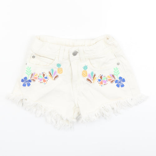 Marks and Spencer Girls Ivory Cotton Cut-Off Shorts Size 6-7 Years Regular Zip - Flower Details