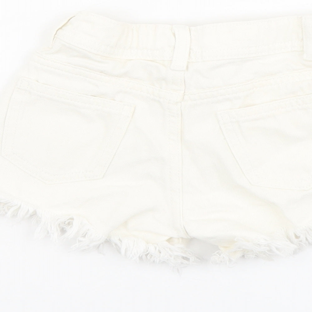 Marks and Spencer Girls Ivory Cotton Cut-Off Shorts Size 6-7 Years Regular Zip - Flower Details