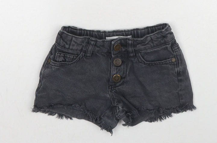 Marks and Spencer Girls Black Cotton Cut-Off Shorts Size 3-4 Years L3 in Regular Buckle