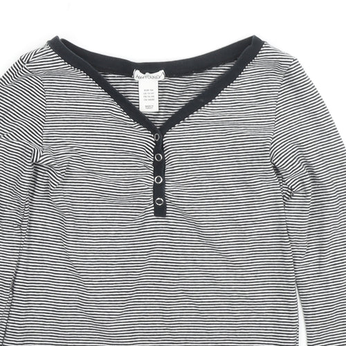 H&M Girls Black Striped Cotton Basic T-Shirt Size 13-14 Years V-Neck Pullover