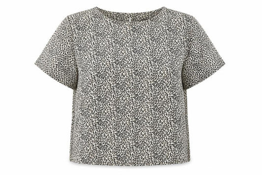 Front view of Debenhams women’s beige animal print polyester basic t-shirt, size UK 16, round neck - leopard print